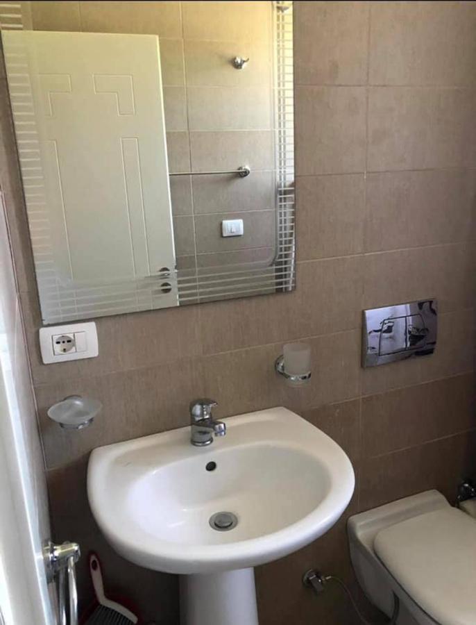 Migi Residence Durres Bagian luar foto