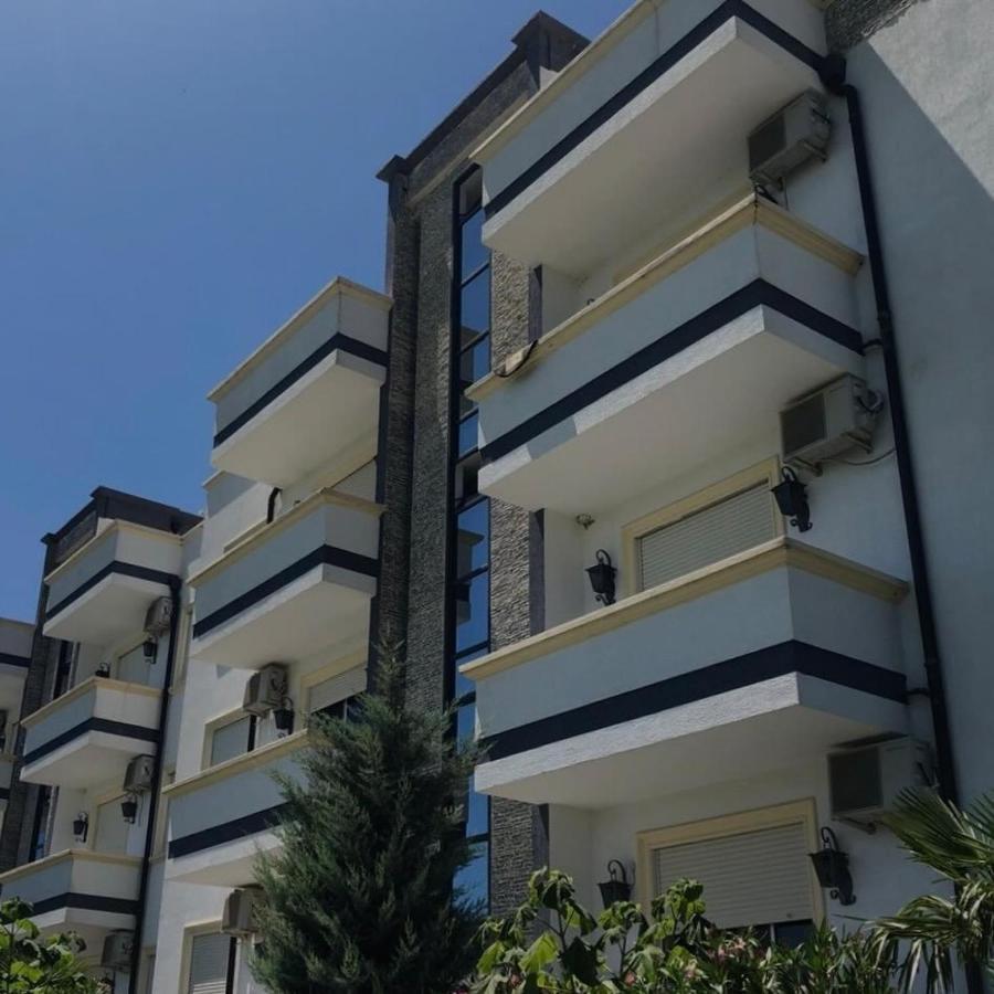 Migi Residence Durres Bagian luar foto