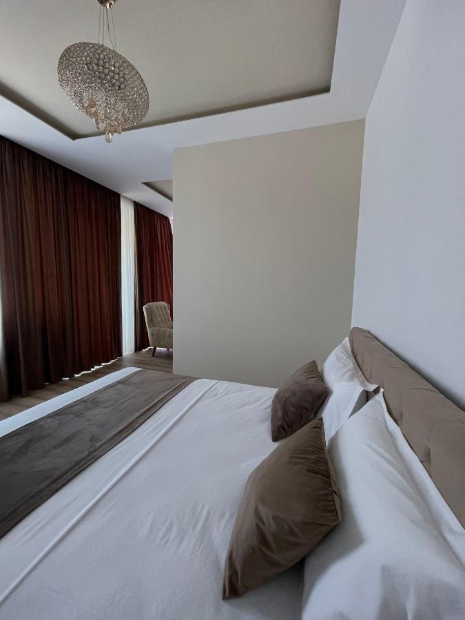 Migi Residence Durres Bagian luar foto