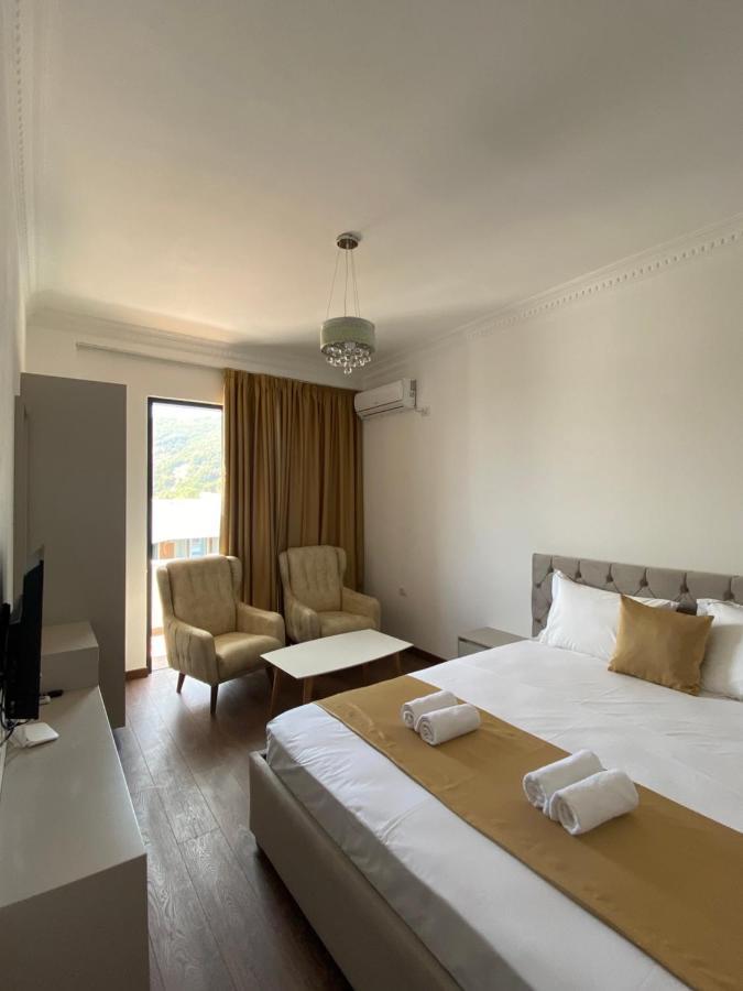 Migi Residence Durres Bagian luar foto
