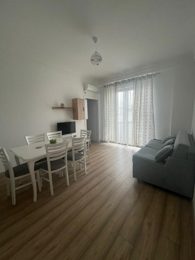 Migi Residence Durres Bagian luar foto